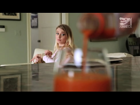 ❤️ Hot girl na nnukwu nnụnnụ tit na uko ọtụ ọkọkpọhi n'ike mmụọ nsọ si efu, ma ike ❤❌ Ihe gba ọtọ  ️❤